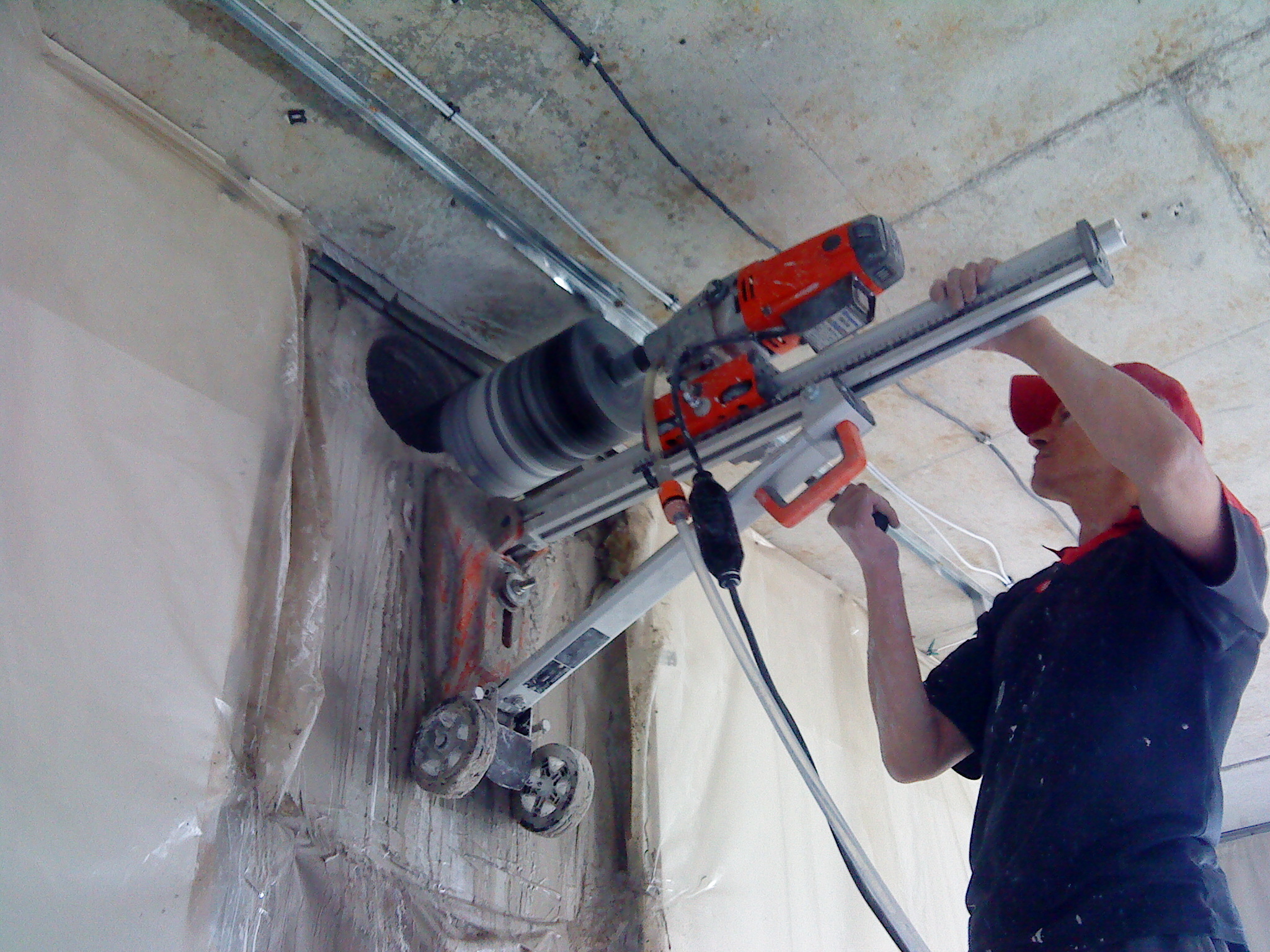 Алмазное сверление в киеве